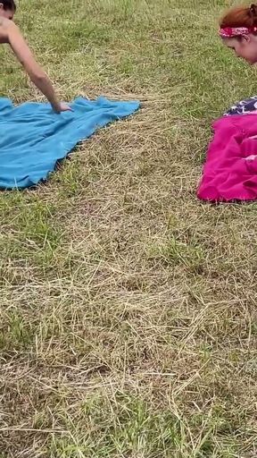 No Panties Yoga Outdoor Girls in Shortest Miniskirt Skirts   Clip 1