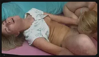 Vienna Rose & Sarah Vandella Intense Lesbian Passion