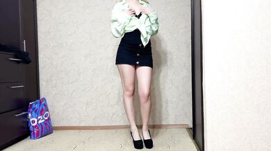 Slut disguises herself to seduce me