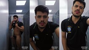 punheta em publico