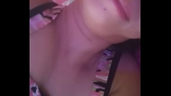 U40 v&uacute_ cực căng