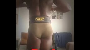 Brody Richardson&rsquo_s Weekend Workout &amp_ Ass Exhibition