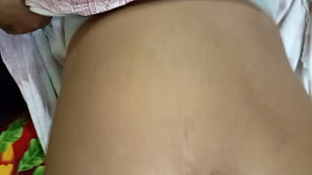 Telugu desi girl hard fucking in the bad cum on pussy