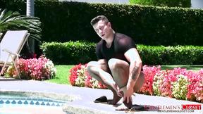 ”GentlemensCloset: Angelo lets his horny neighbor Trenton deepthroats his fat”