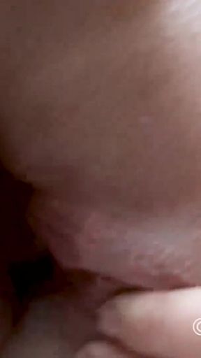 Berlin Ku'dammraser Drags Horny Chick off