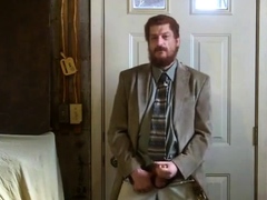 Str8 Israeli daddy jerk off in suit