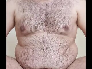 I PRESENT MY BODY TO THE HOMO WORLD