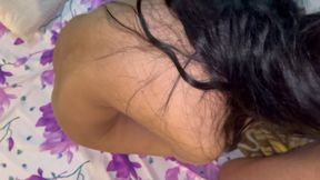 PAKISTANI SALMA KO JIJA NE APNE ROOM PEL DIA FULL STORY KE SATH HINDI SEX