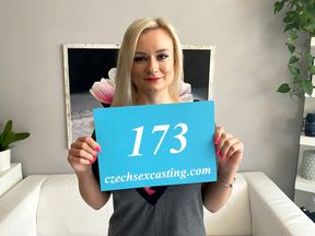 Highly fuckable blonde in casting