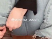 【ブーツが脱げず友達の家の玄関でおもらし】#omorashi #peeaccident #desperation wetting #pee desperation