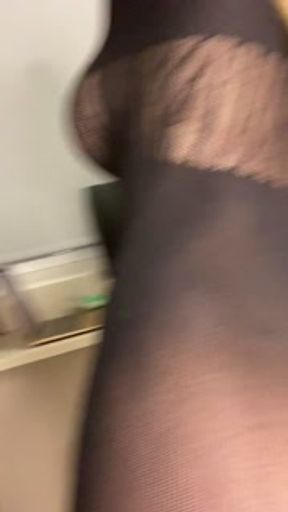 Don’t say I didn’t warn you…my pussy is kinda addictive 😉