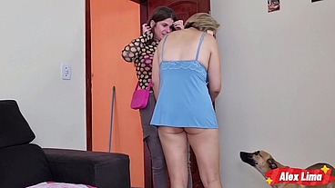 Minha prima chama sua amiga para um sexo a três e me dar o cú - Mary RedQueen e Samantha Munhoz
