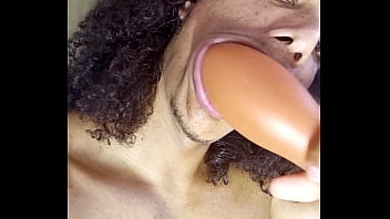 I like to suck tasty