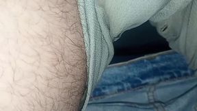 pantalones orinados con panal de tela y dos deliciosos orgasmos con pajita de noche lluviosa