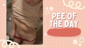 Pee of the day, watch how I have fun peeing under the shower