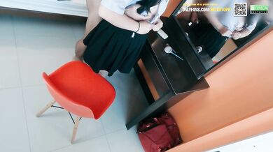 [FULL CLIP] Quick fuck with girlfriend doing makeup thai university uniform