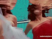 Hairy and shaved teens Piyavka and Szilva