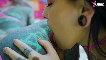 ANAL GAPING lesbian action between two PORNSTARS
