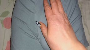 Crumpet continues to jerk off through his pants 2 WMV