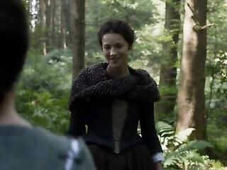 Laura Donnelly bare - Outlander s01e14 - 2015