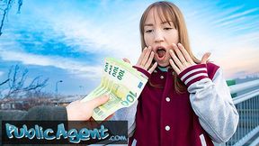 Tough Yeri Blue and Kate Quinn's big cock action