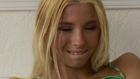 Kenzie Reeves: Vibrator Play