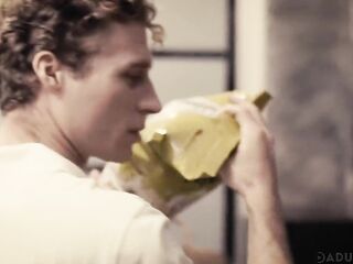 Adult Time - Widowed GILF Erica Lauren Widens Her Legs & Makes Grocery Male Her Personal Screw Toy