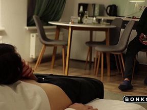 Cuckold Husband Prepares His Girl For a Steamy Threeway