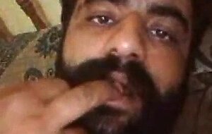 fDyH@ ahmed osama ymrs l`d@ lsry@
