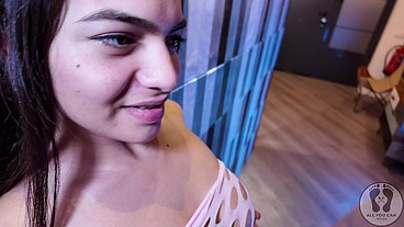 4K GIRLS DANCING TWERK IN FISHNET ASS SPREADING MASTURBATING