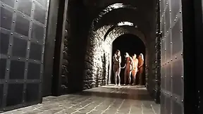 Curvy girls get wild in a room
