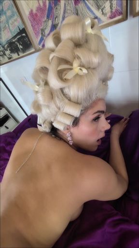 A Court *** Waiting to Happen in Versailles with Valentina Nappi