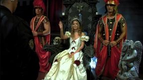 3 Cocks to Pleasure the Queen