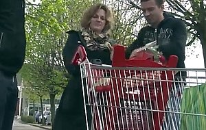 Blonde amateur-bbw-milf outdoors