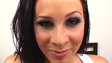 Tattooed Chantelle Fox Sits Her Pussy Down On Her Fuck Buddies Face