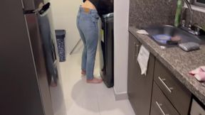 I Fuck My Stepsister In The Laundry Room