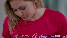 Busty milf les eats out and strokes