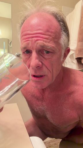 Sissy Perry drinks his piss