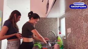I'm my friend's husband's lover, so I comfort her with lesbian sex.