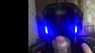 Watch this amateur stud's first time with a machine and get a cumshot