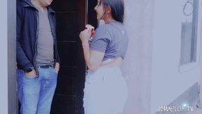 Next-door nymphette asks for sugar, gets milk too before hubby notices