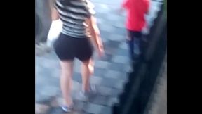 La culona hermana de mi amigo