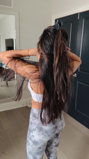 Group of babes enjoy a discreet dark orange iberianna nase