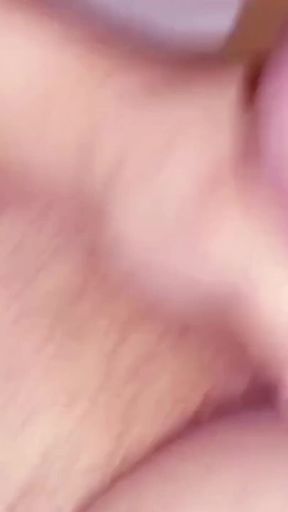 Married Hottie in the Trisal, Penetrated Her Pussy by Her Lover and Wanking the Cuckold