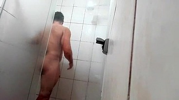 YURI GAÚCHO - CUMSHOT AND PISS