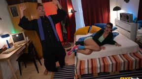 ”The Spooky Situation - Lady Dee, Mugur”