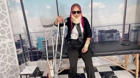 MIB AGENT JENNY JETT - Injured on the job - BOOT - CRUTCHES - NECK BRACE HIDEF MOV