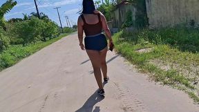 fui malhar na praia fiquei suadinha e acabei dando pra um desconhecido no carro na rua