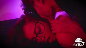 depriving the senses of the beautiful nerd, dominant and sensual touches - dominador do toque and gaby manhaes