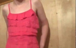 Sexy Crossdresser in pink